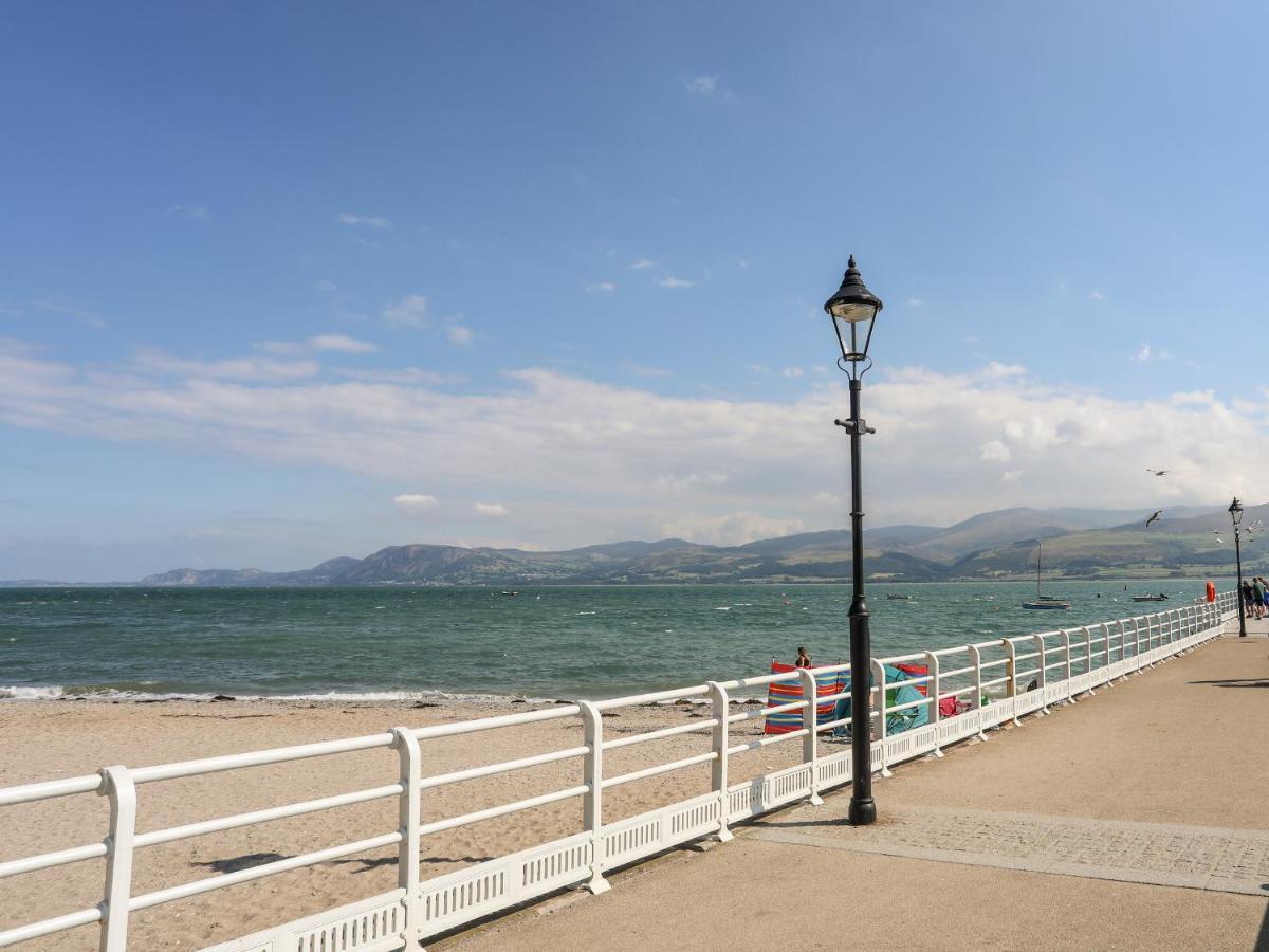Appartamento Above Deck Beaumaris Esterno foto